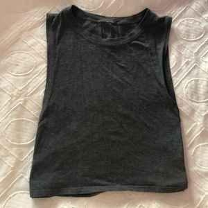 Lululemon cropped sleeveless tank
